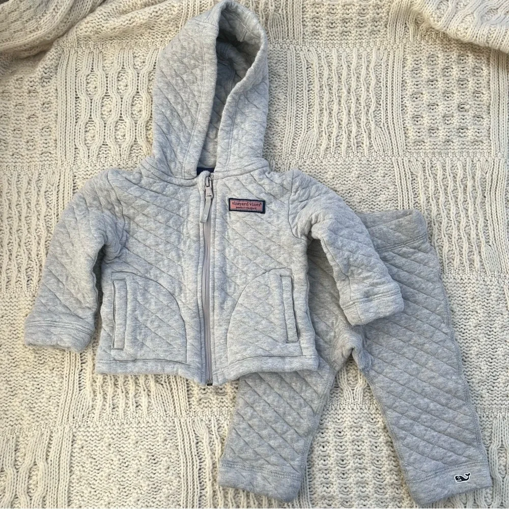 Vineyard Vines Baby Diamond Quilted Matching Two Piece Jogger Set Size 6-12 Mo.